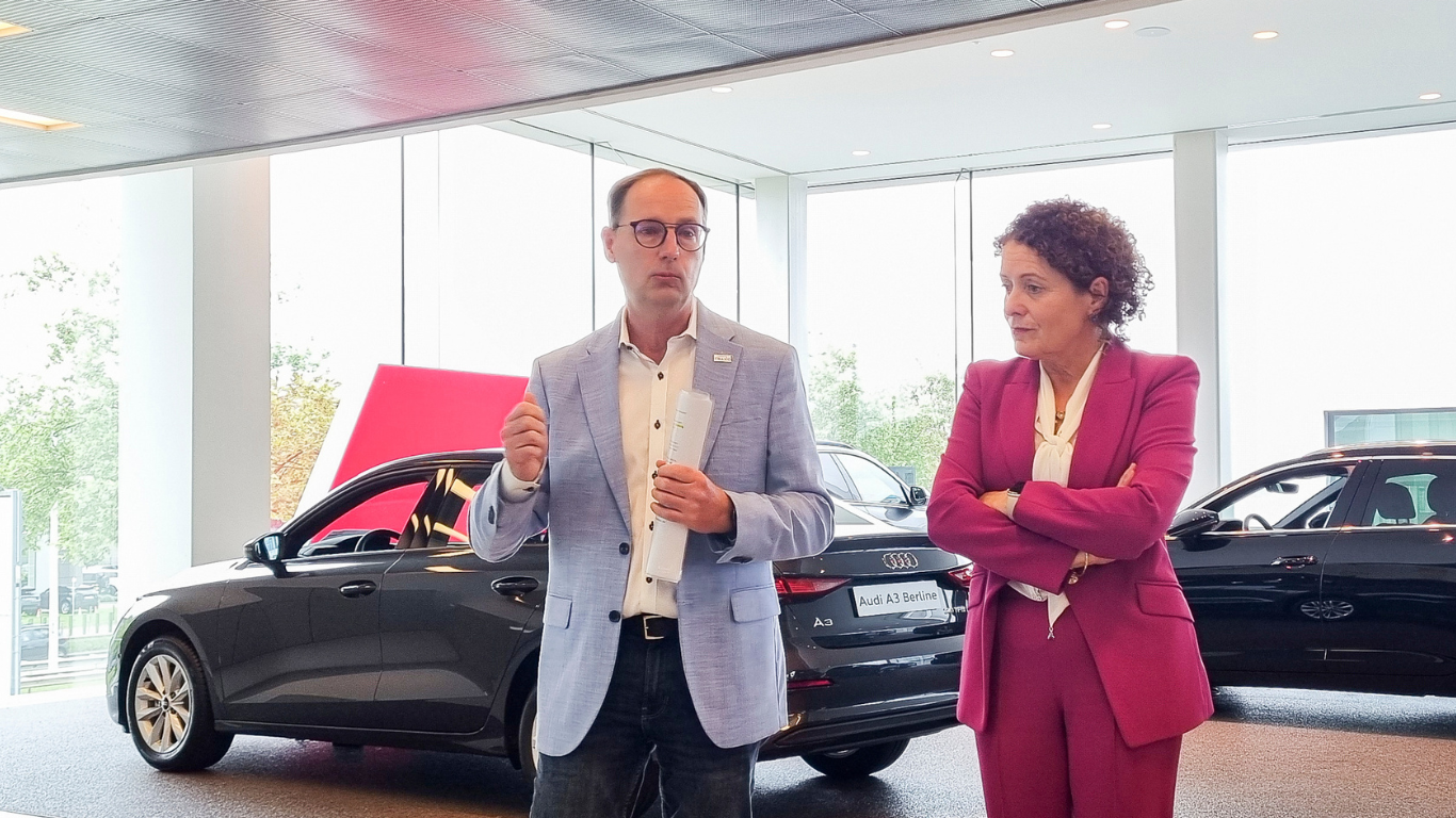 Lydia Peeters autokeuring